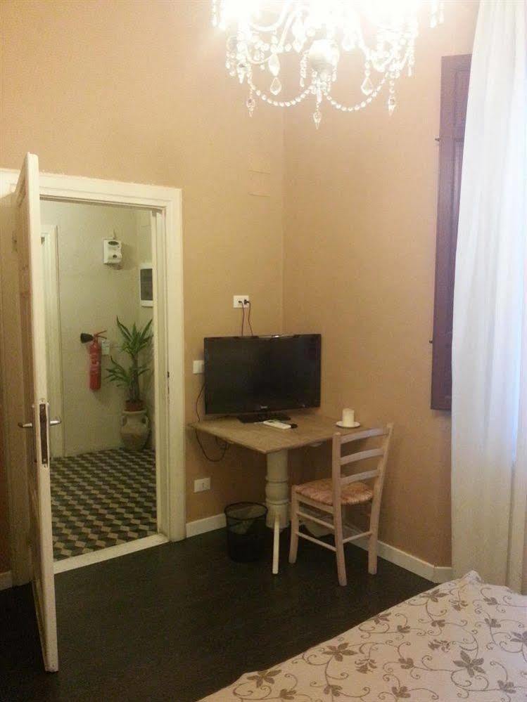 B&B Villa Regina Пиза Экстерьер фото